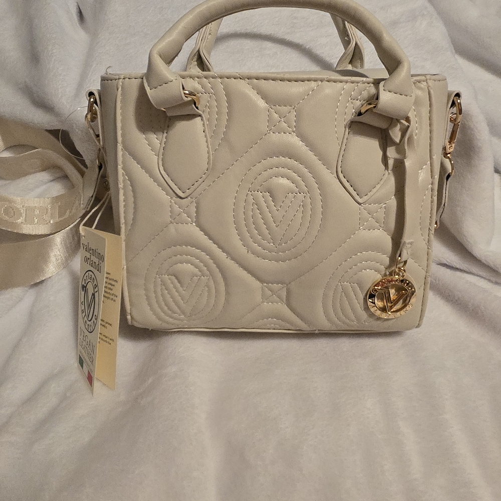 Cream Quilted Top-Handle Women’s Bag with Gold Accent